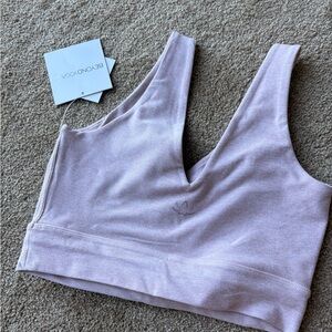 Beyond Yoga Baby pink Sports Bra new w tags